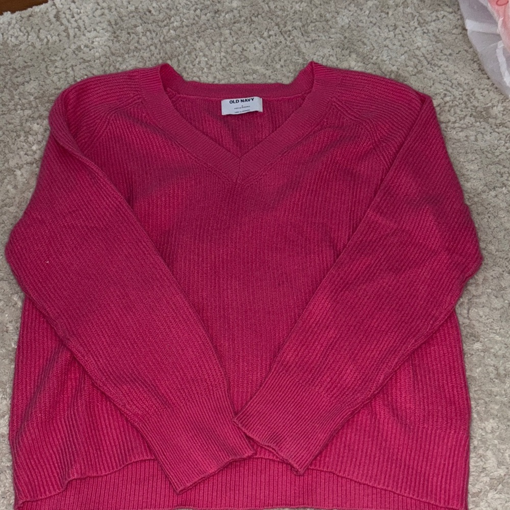 Old Navy Women's V-Neck Sweater in Bright Pink